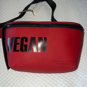 E|N Expressions NYC Park Ave Vegan Belt Bag
